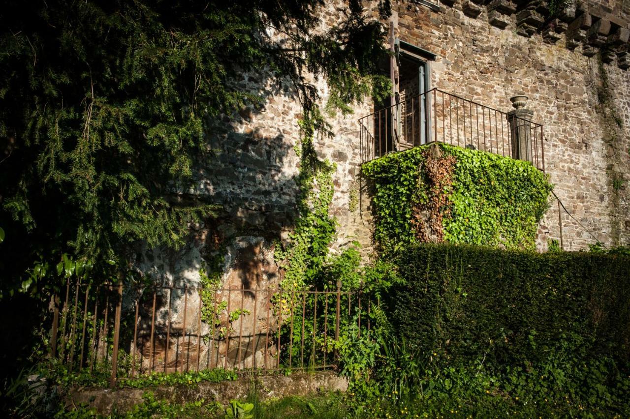 Hotel Particulier Le Mercier De Montigny -Une Nuit Sur Les Remparts- Fougères Εξωτερικό φωτογραφία