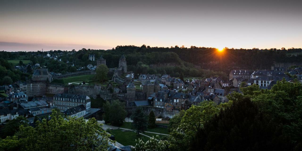 Hotel Particulier Le Mercier De Montigny -Une Nuit Sur Les Remparts- Fougères Εξωτερικό φωτογραφία