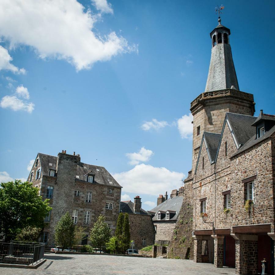 Hotel Particulier Le Mercier De Montigny -Une Nuit Sur Les Remparts- Fougères Εξωτερικό φωτογραφία