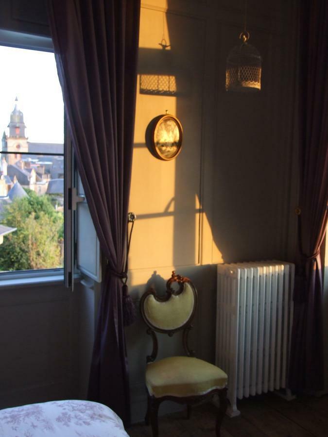 Hotel Particulier Le Mercier De Montigny -Une Nuit Sur Les Remparts- Fougères Εξωτερικό φωτογραφία