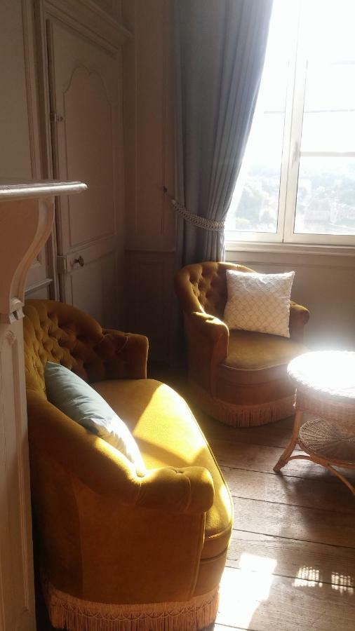 Hotel Particulier Le Mercier De Montigny -Une Nuit Sur Les Remparts- Fougères Εξωτερικό φωτογραφία